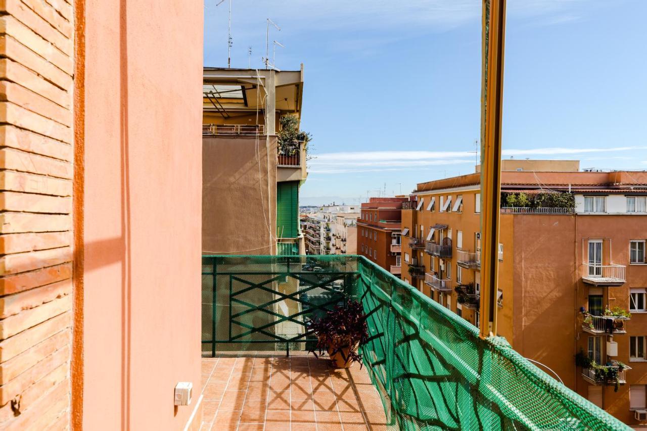 Casa Flo Apartment Рим Екстериор снимка