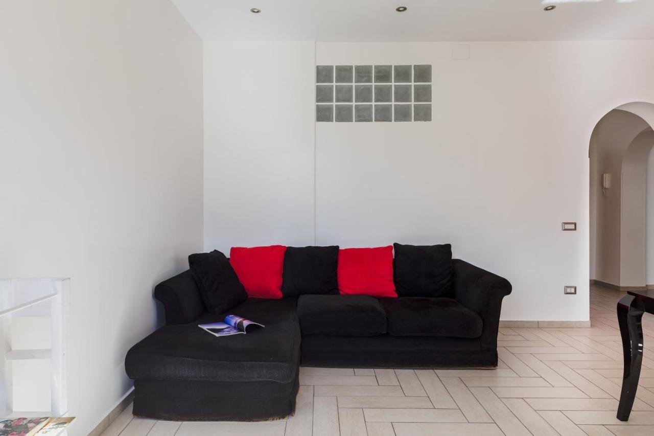 Casa Flo Apartment Рим Екстериор снимка