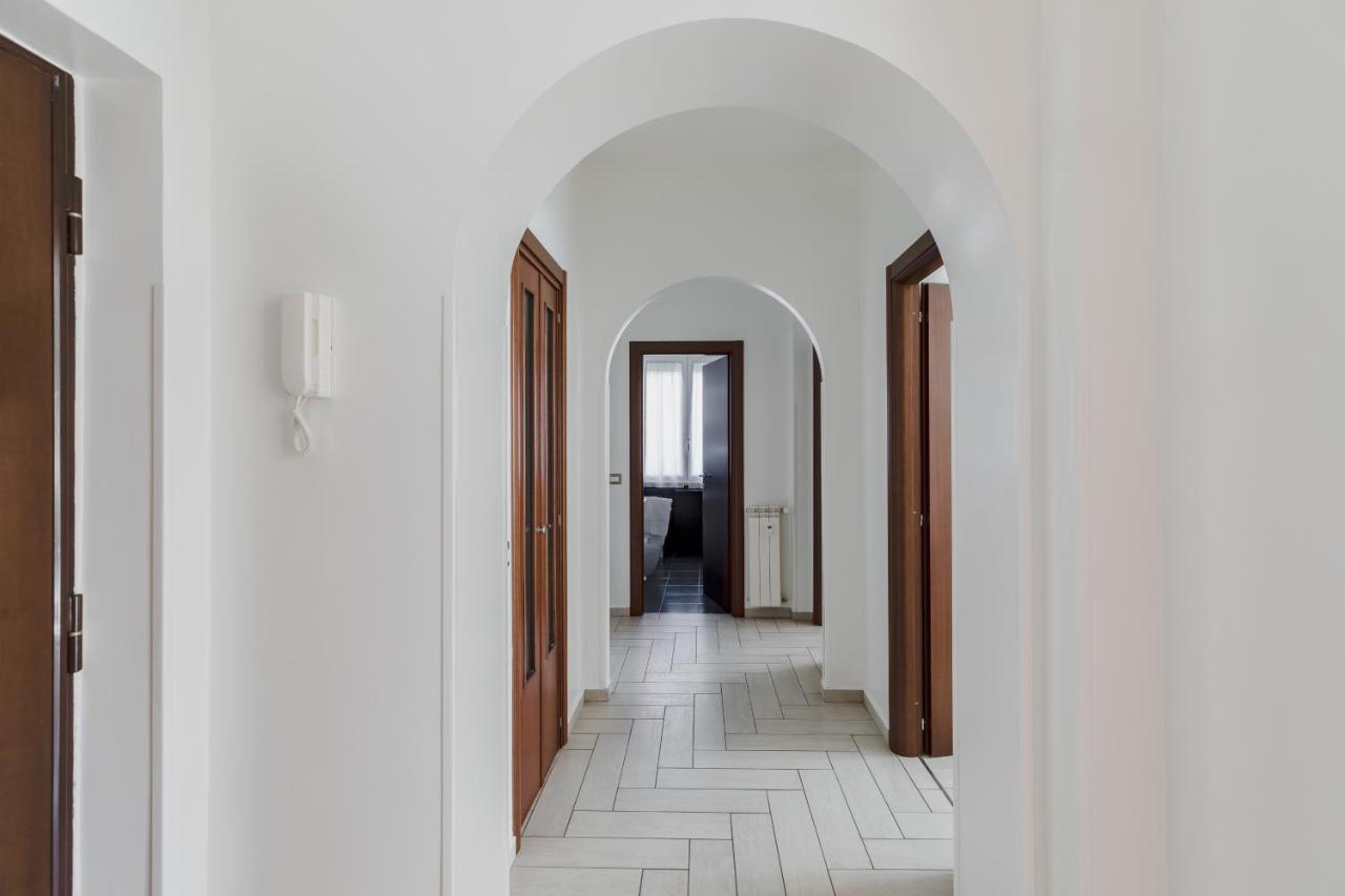 Casa Flo Apartment Рим Екстериор снимка