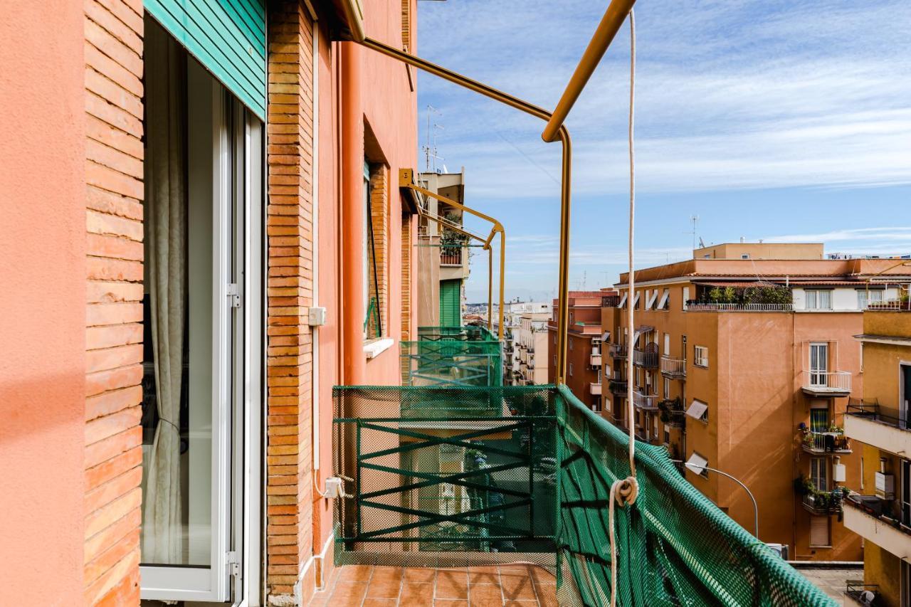 Casa Flo Apartment Рим Екстериор снимка